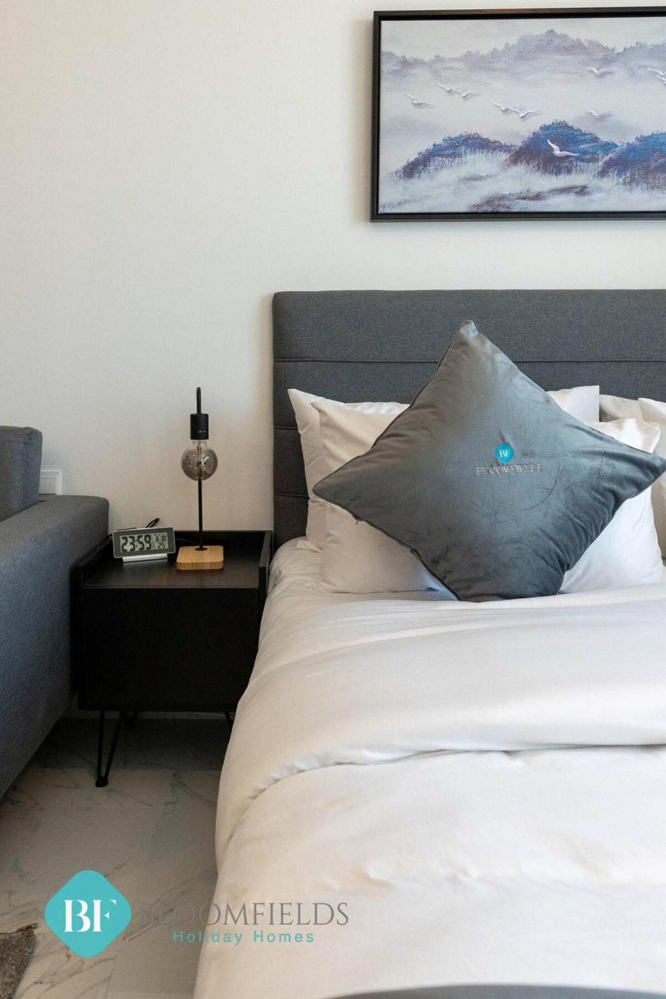 Bloomfields New Stu In Oasis Masdar Apartment